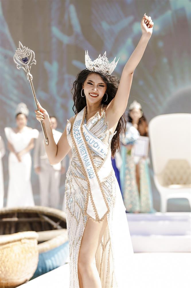 Cử nhân bằng giỏi Thu Uyên đăng quang Hoa hậu Đại dương Việt Nam 2023-1