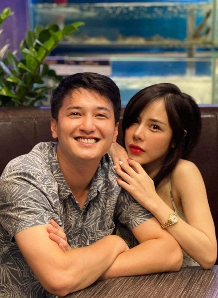 Diễn viên Huỳnh Anh và bạn gái hơn 6 tuổi thông báo có tin vui sau 3 năm yêu-1