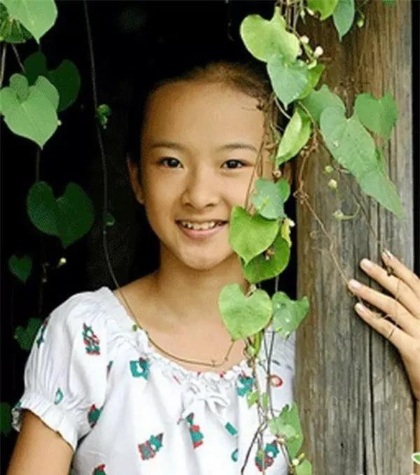 Sự thay đổi của dàn sao nhí Mùi Ngò Gai sau 18 năm: Angela Phương Trinh vướng thị phi, Yeye Nhật Hạ từng tự ti vì tăng 40kg-1