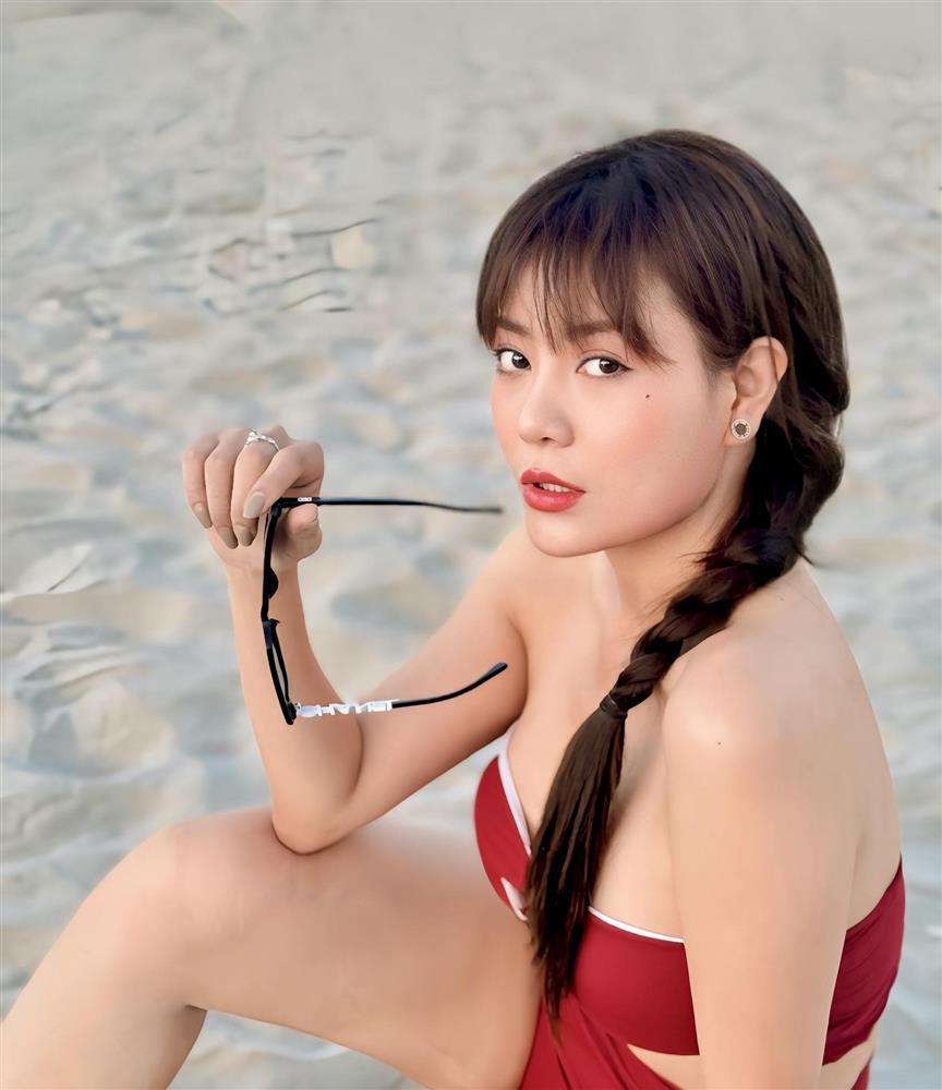 Thanh Hương tích cực tung ảnh bikini khoe đường cong táo bạo sau ly hôn-1